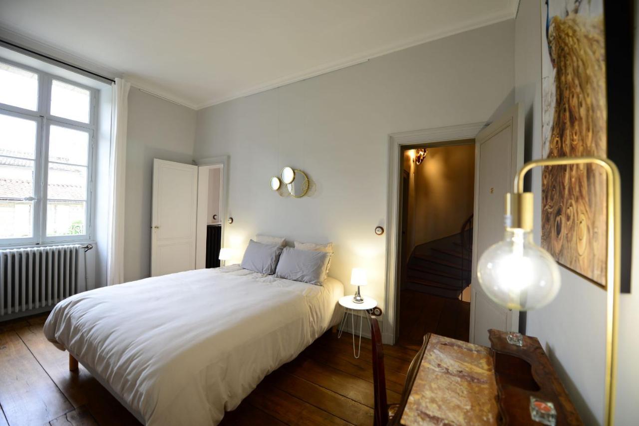Hotel Le Twelve Angoulême Esterno foto