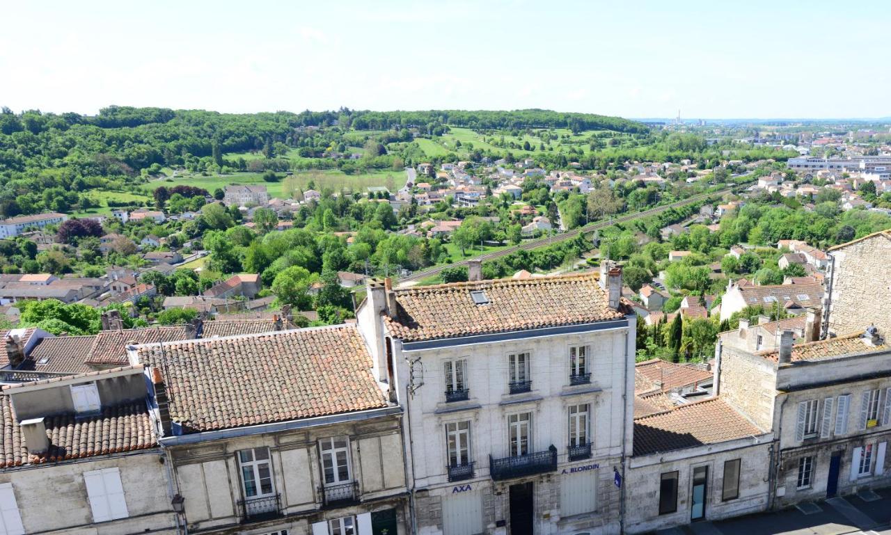 Hotel Le Twelve Angoulême Esterno foto